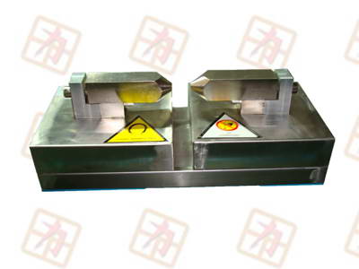 小型磁场电磁铁 PEM-1002